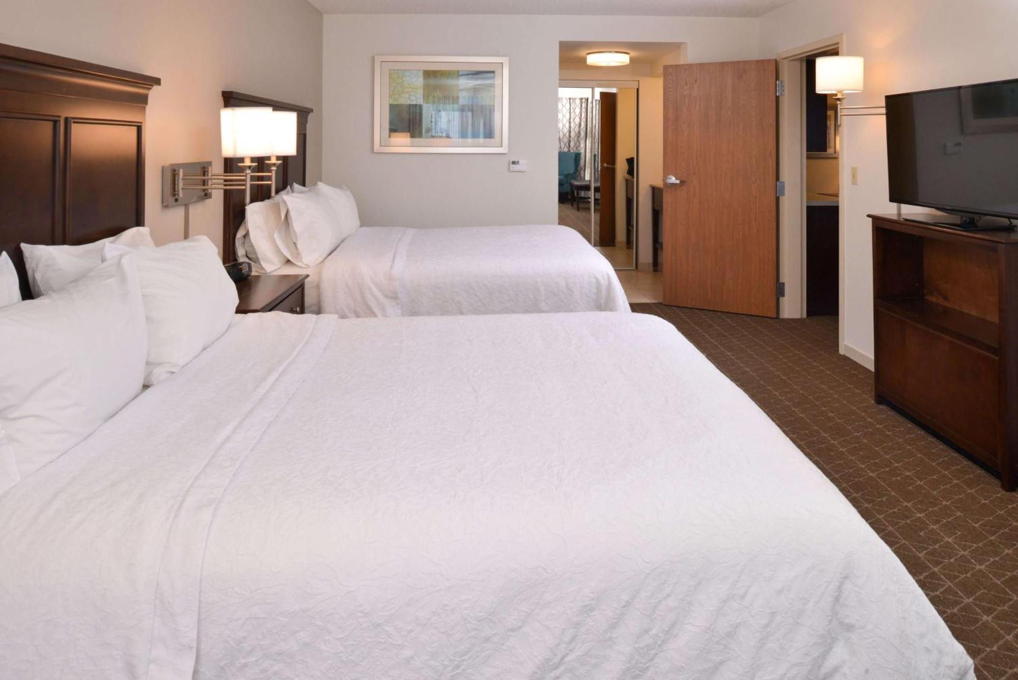 Hampton Inn & Suites Pueblo-Southgate Ngoại thất bức ảnh