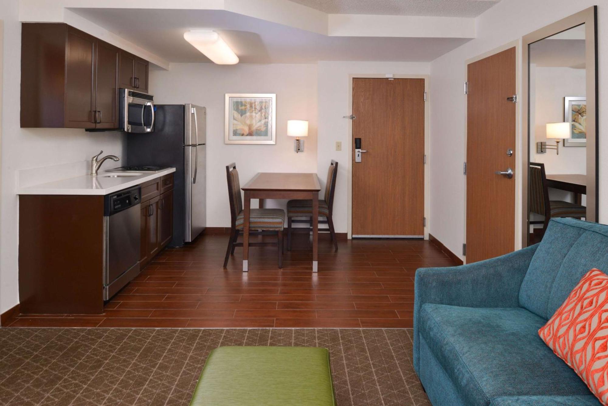 Hampton Inn & Suites Pueblo-Southgate Ngoại thất bức ảnh
