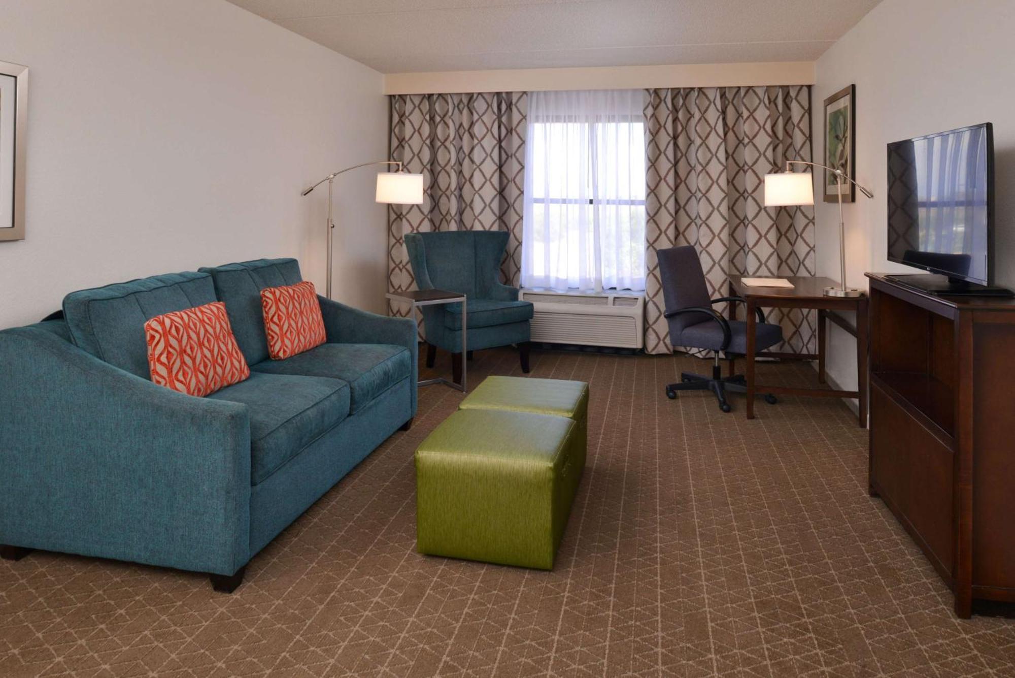 Hampton Inn & Suites Pueblo-Southgate Ngoại thất bức ảnh