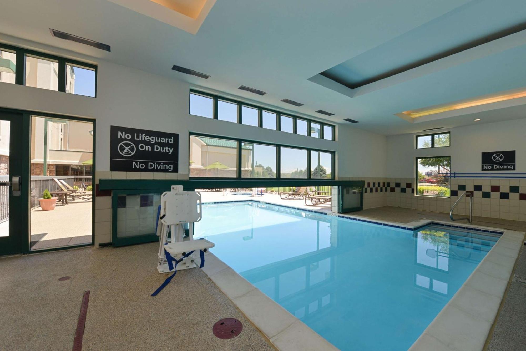 Hampton Inn & Suites Pueblo-Southgate Ngoại thất bức ảnh